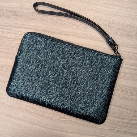 Coach Black Wristlet - Picture 2 of 8